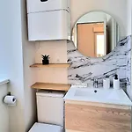 Chic & Balcon - Hypercentre - Gare - Metro Apartamento *