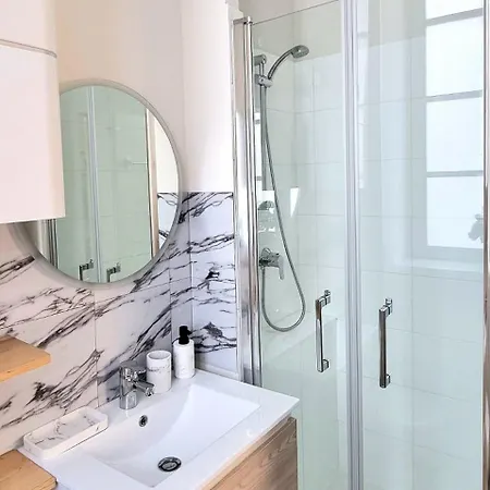 Apartament Chic & Balcon - Hypercentre - Gare - Metro